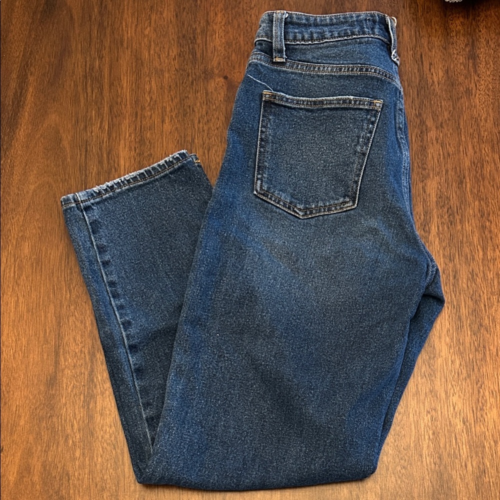 Abercrombie & Fitch W’s Mom High Rise Curve Love Straight Jeans